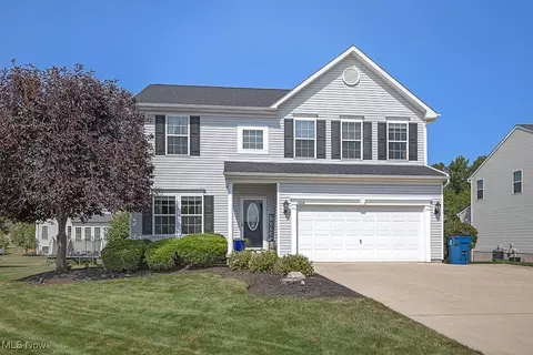 6864 Six Point Ln, Lorain, OH 44053