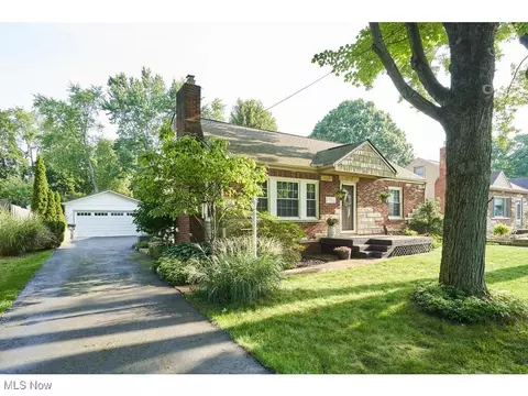 1509 Edgemoor Ave, Akron, OH 44313