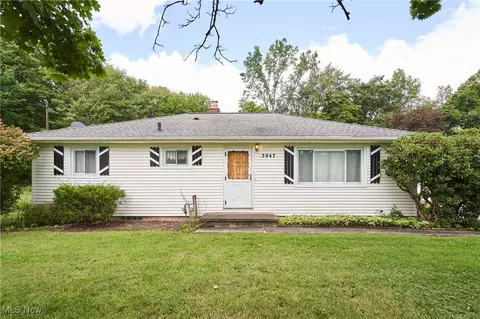 3947 Park Ave, Rootstown, OH 44272