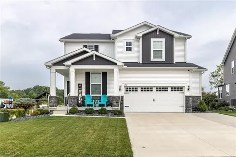 1702 Cobham Ln, Wadsworth, OH 44281