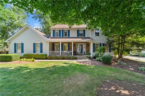 7345 Arbor Glen Pl, Mentor, OH 44060