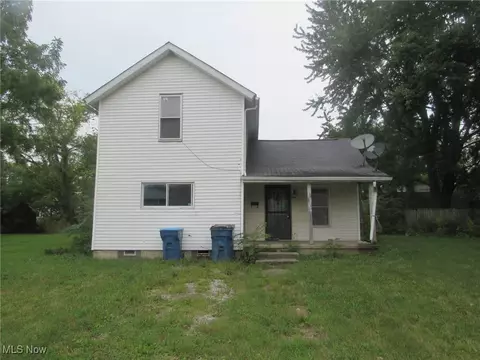 410 Magyar St, Wellington, OH 44090