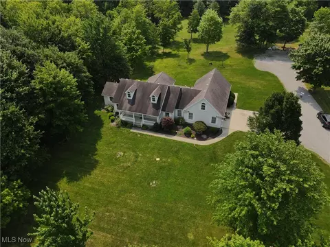 11817 Diehl Rd, North Jackson, OH 44451