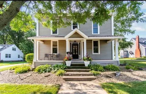 237 W Main St, Canfield, OH 44406