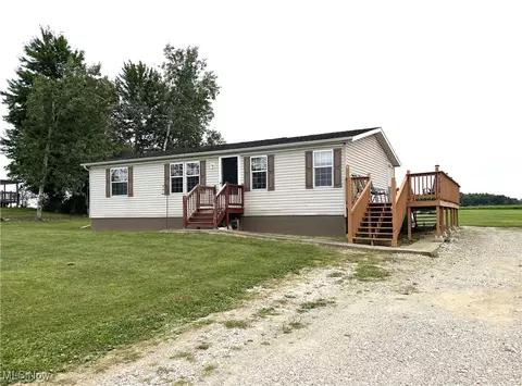 3158 Lillie Rd, Jefferson, OH 44047