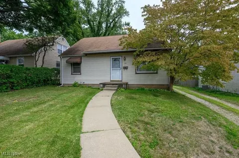 Exterior - 168 Anna Ave NW, Canton, OH 44708 photo 8 of 8