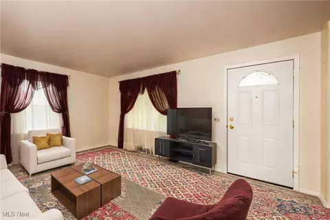 Living - 168 Anna Ave NW, Canton, OH 44708 photo 2 of 4