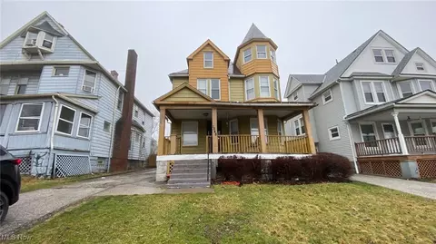 1848 Stanwood Rd, Cleveland, OH 44112