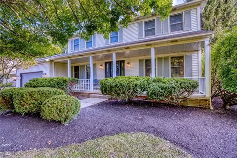 33916 Blue Heron Dr, Solon, OH 44139