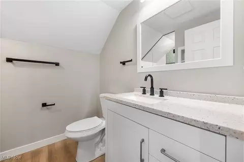 2209 Sunset Dr, Wickliffe, OH 44092 photo 18