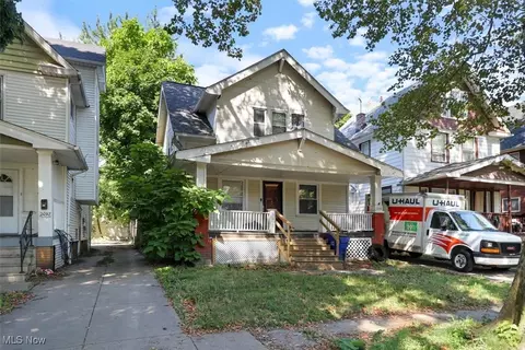 2088 W 89th St, Cleveland, OH 44102