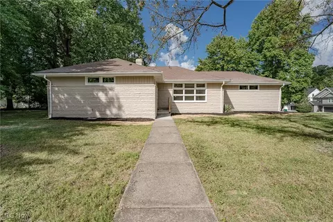 4834 Geraldine Rd, Richmond Heights, OH 44143
