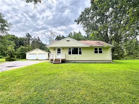 3954 Plymouth Ridge Rd, Kingsville, OH 44048