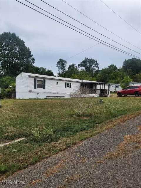 4844 Grandview, Parkersburg, WV 26101