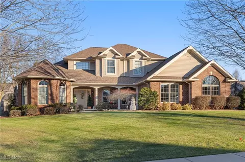 8591 Parsons Court Cir NW, Massillon, OH 44646