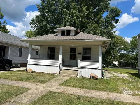 532 W New York Ave, Sebring, OH 44672