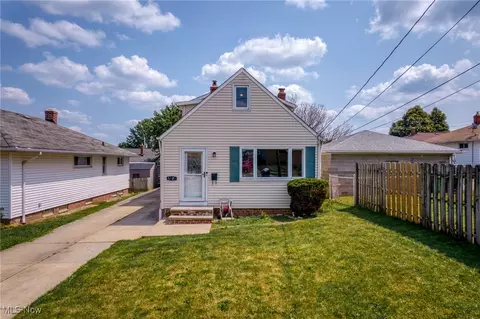 5421 E 129th St, Garfield Heights, OH 44125