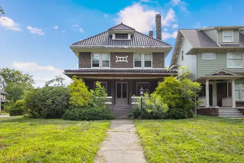 851 East Blvd, Cleveland, OH 44108