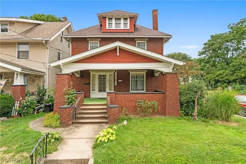 525 Broad Ave NW, Canton, OH 44708