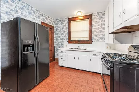 525 Broad Ave NW, Canton, OH 44708 photo 14