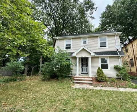 3663 Randolph Rd, Cleveland Heights, OH 44121