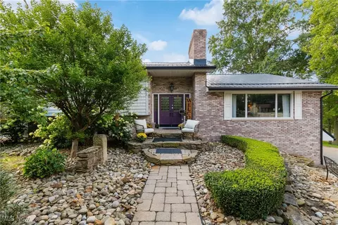6900 Portage St NW, North Canton, OH 44720