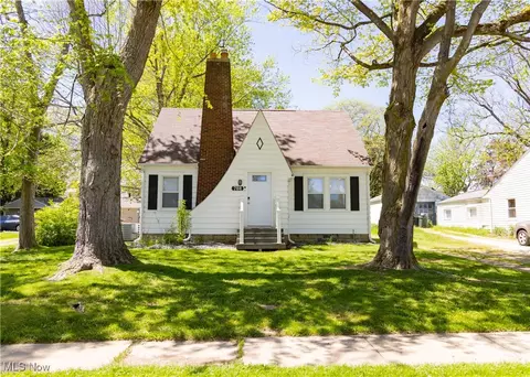 708 Mae St, Kent, OH 44240
