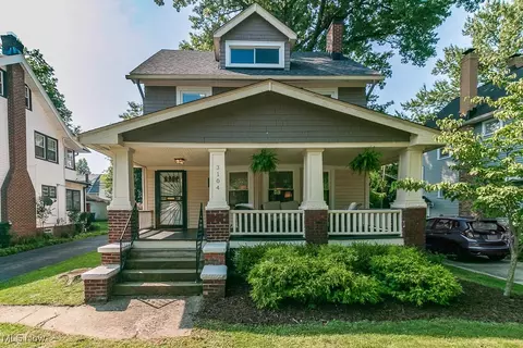 3104 Edgehill Rd, Cleveland Heights, OH 44118