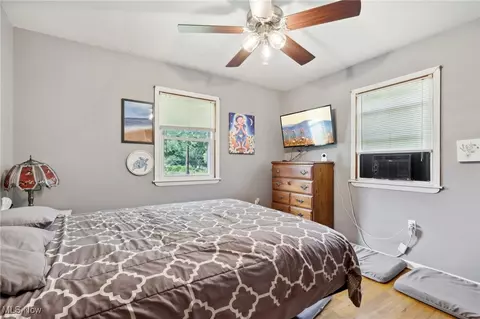Bedroom - 4696 Knickerbocker Cir, Ashtabula, OH 44004 photo 1 of 7