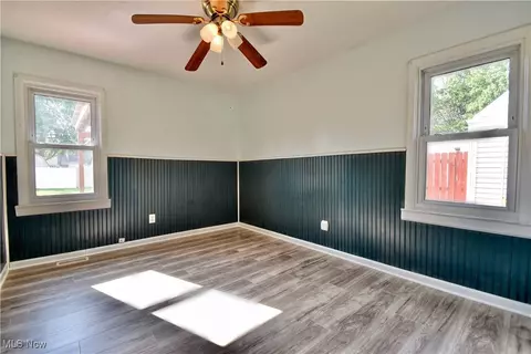 Bedroom - 4820 Forest Rd, Mentor, OH 44060 photo 1 of 8