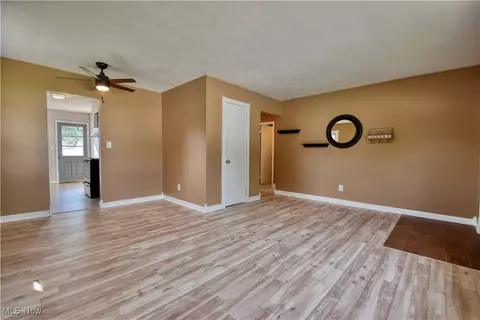 Living - 4820 Forest Rd, Mentor, OH 44060 photo 2 of 5