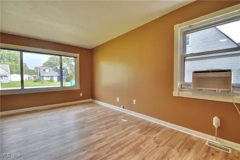 Living - 4820 Forest Rd, Mentor, OH 44060 photo 3 of 5
