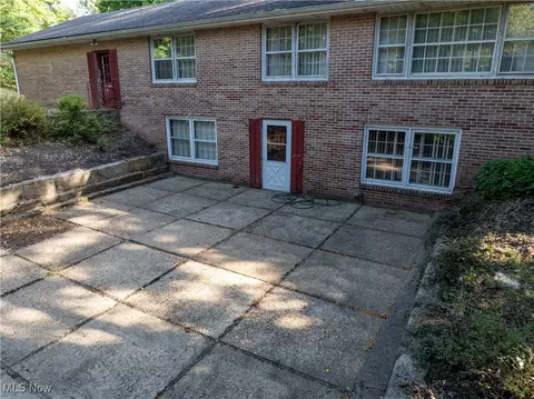 1221 E 3rd St, Dover, OH 44622 photo 10