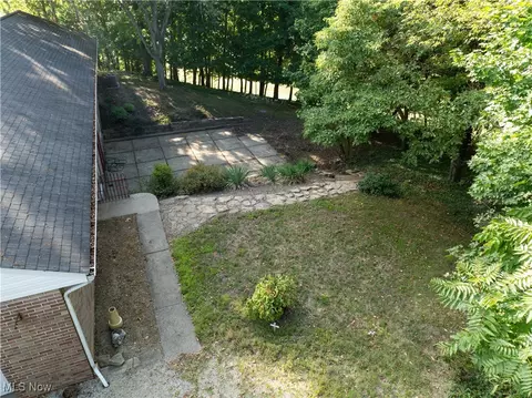 1221 E 3rd St, Dover, OH 44622 photo 37