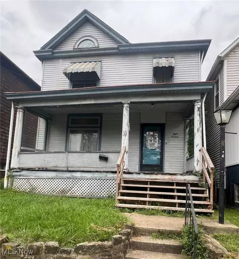 813 Mckinnon Ave, East Liverpool, OH 43920