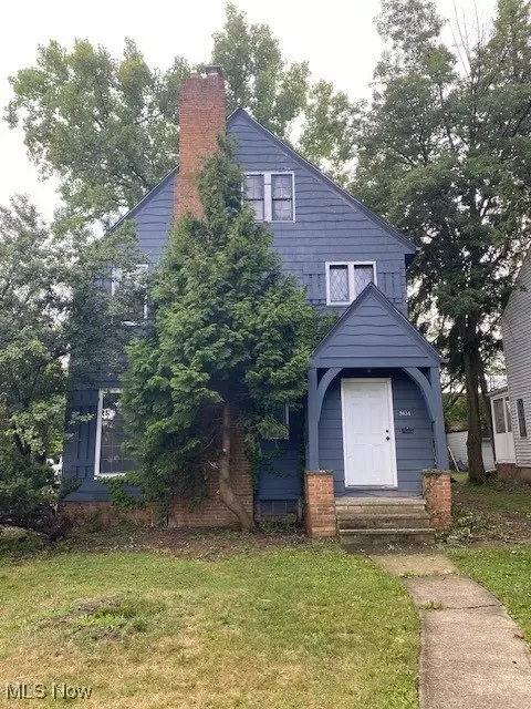 3634 Cedarbrook Rd, University Heights, OH 44118