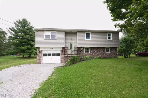 4099 Beach Rd, Medina, OH 44256