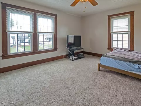 Bedroom - 206 Center St, Struthers, OH 44471 photo 1 of 3