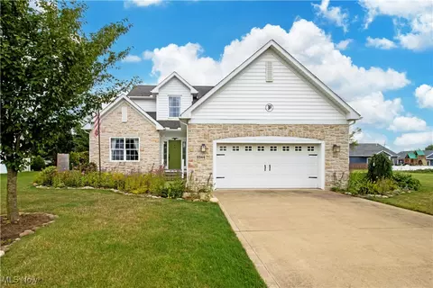 2344 Pebble Brook Path, Orrville, OH 44667