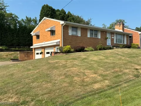 4600 8th St NW, Canton, OH 44708