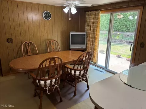 Dining - 4600 8th St NW, Canton, OH 44708 photo 1 of 1