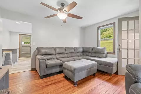 282 Johnson Rd, Wadsworth, OH 44281 photo 12