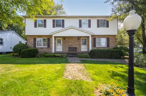 3964 S Schenley Ave, Youngstown, OH 44511