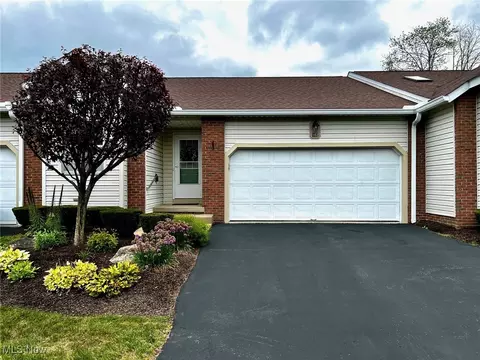 102 Woodland Trce, Cortland, OH 44410