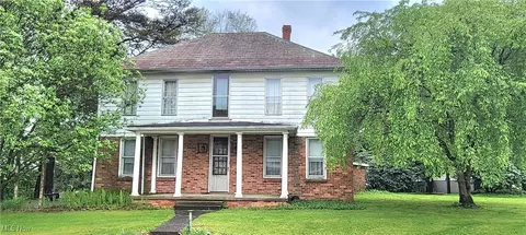 1845 Broadway St, Stockport, OH 43787