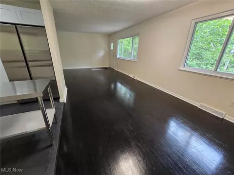 14408 Maple Ave, Maple Heights, OH 44137 photo 7