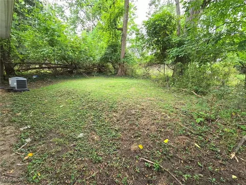 14408 Maple Ave, Maple Heights, OH 44137 photo 33