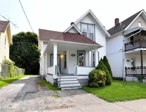 2093 W 93rd St, Cleveland, OH 44102