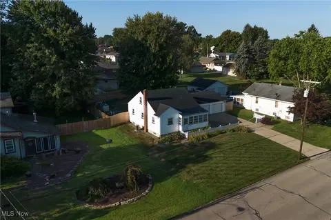 View/Area - 590 Geneva Ave, Struthers, OH 44471 photo 7 of 9