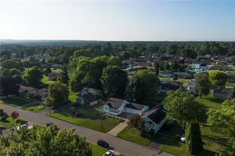 View/Area - 590 Geneva Ave, Struthers, OH 44471 photo 3 of 9